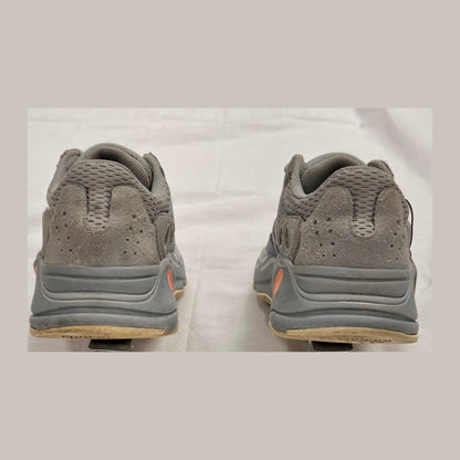 adidas Yeezy Boost 700 Inertia (Pre-Owned)
