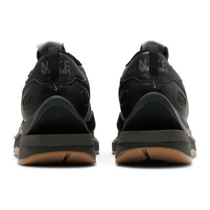 Nike Vaporwaffle Sacai Negro Goma