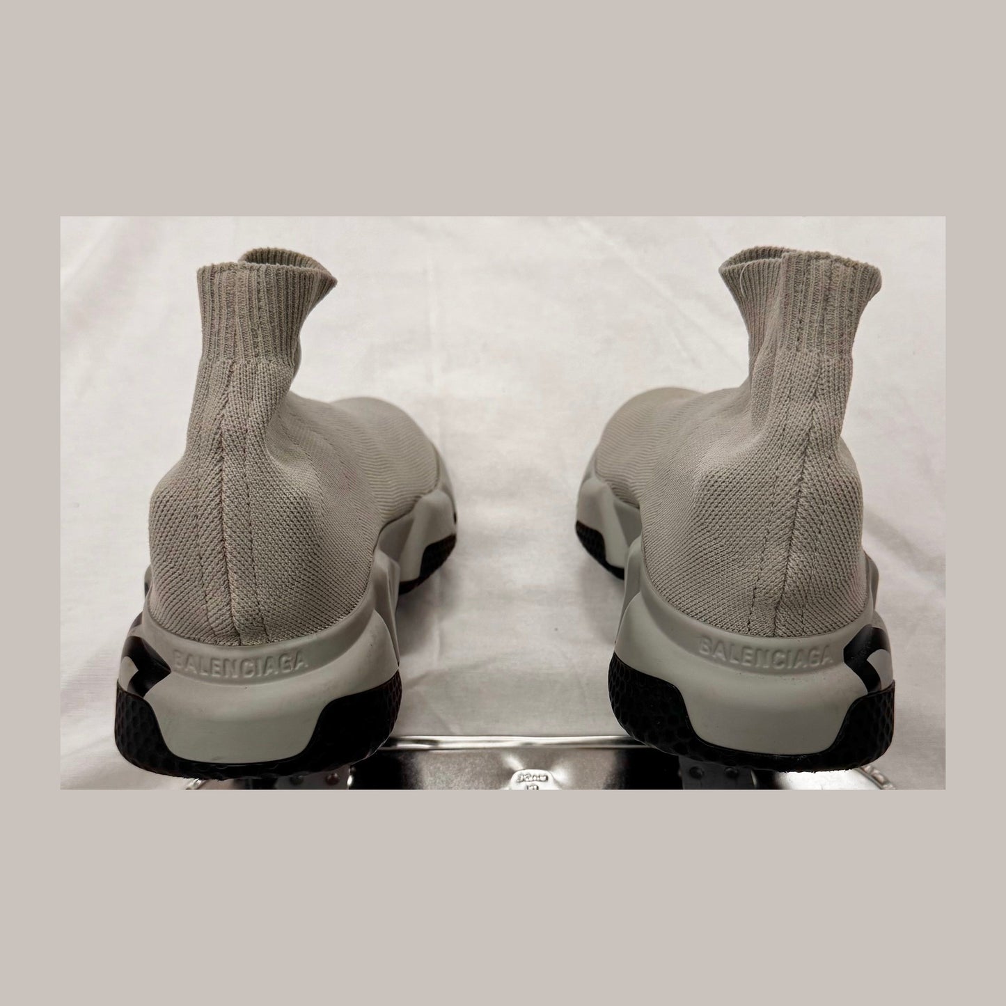 Balenciaga Speed Graffiti Gray Gray (Pre-Owned)
