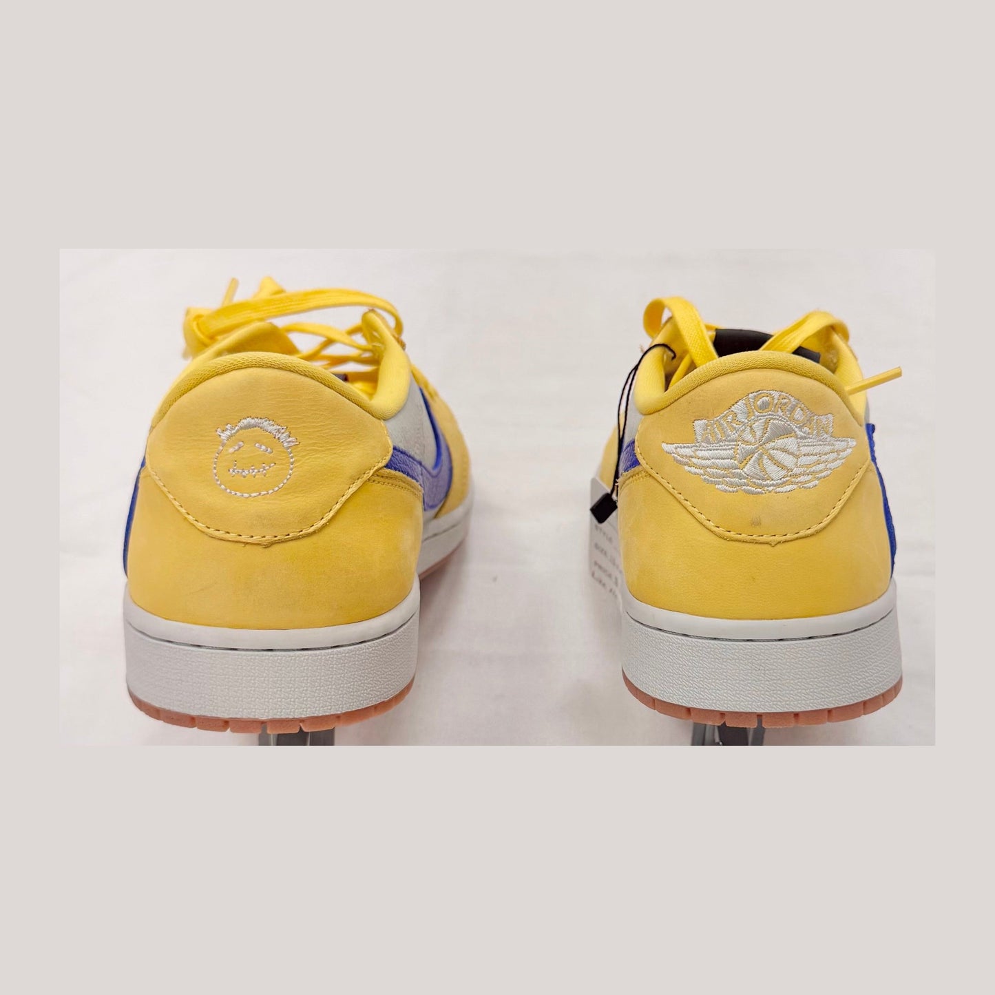 Jordan 1 Retro Low OG SP Travis Scott Canary (Women's) (Pre-Owned)