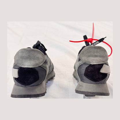 Off-White Arrow 'Grey' (Pre-Owned)