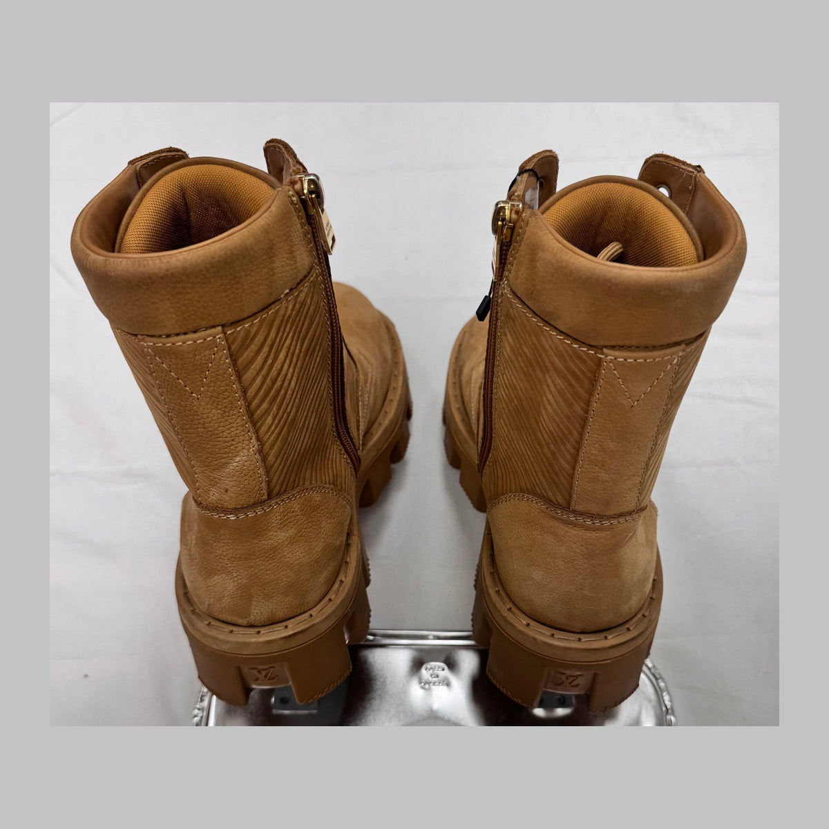 LV Checker Ranger Boot (Pre-Owned)