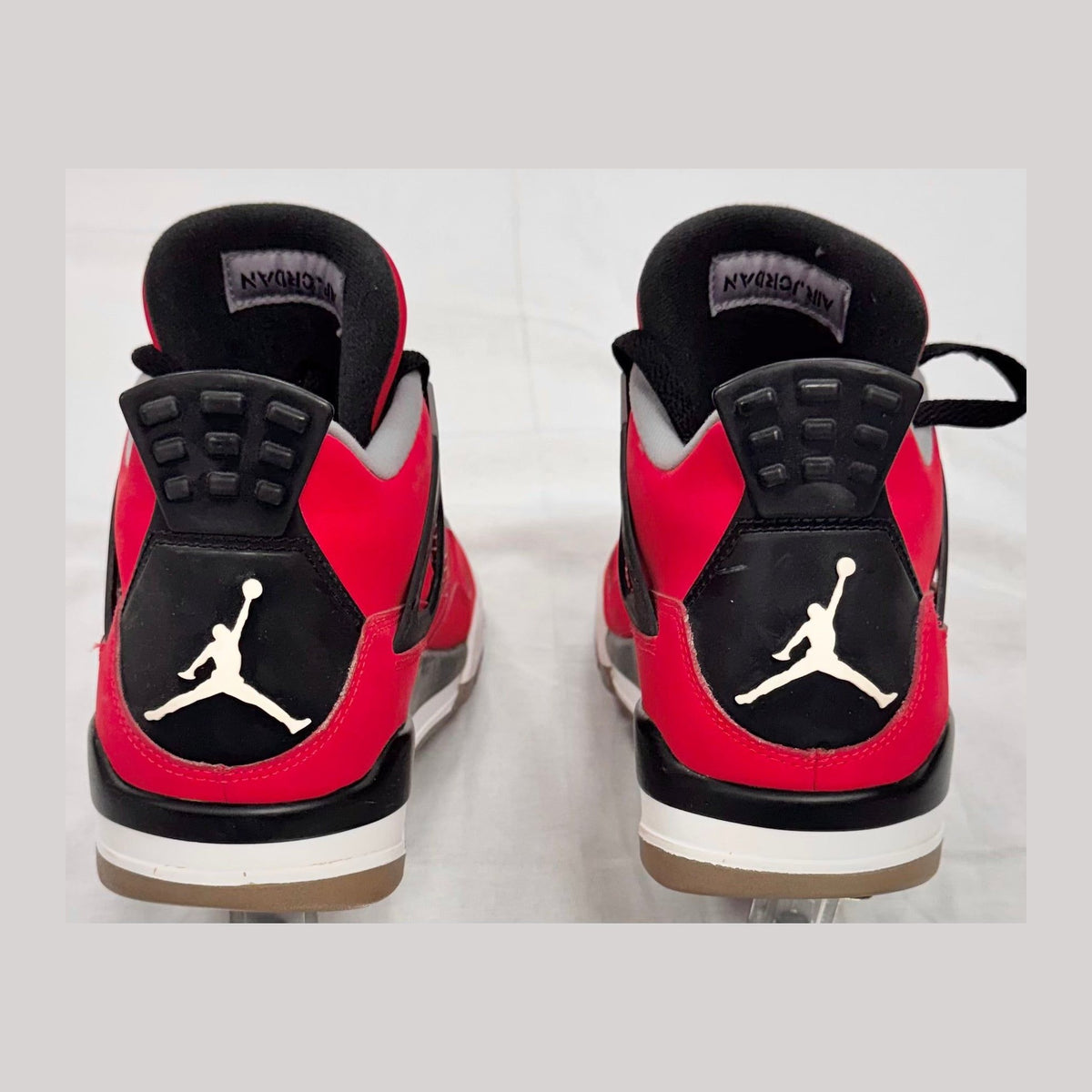 Jordan 4 Retro Toro Bravo (2013) (Pre-Owned)