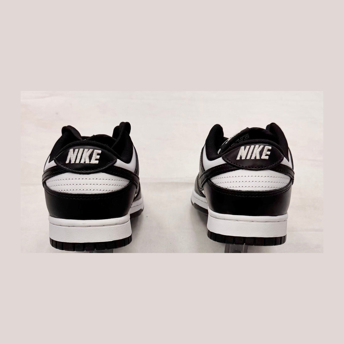 Nike Dunk Low Retro White Black Panda (Pre-Owned)