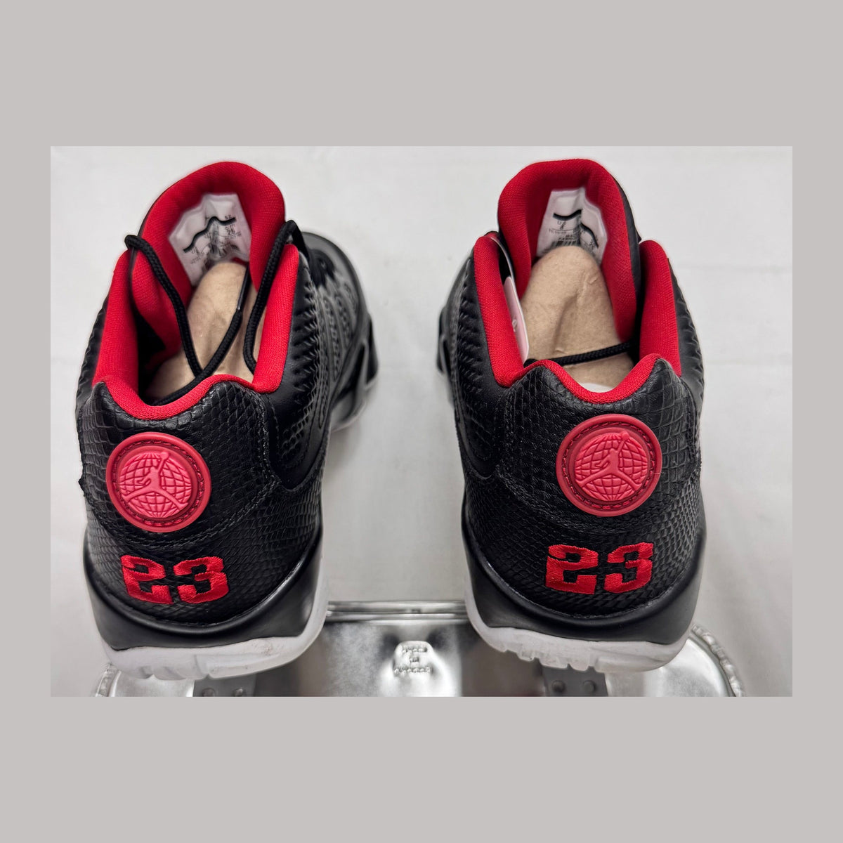 Jordan 9 Retro Low Snakeskin (Pre-Owned)