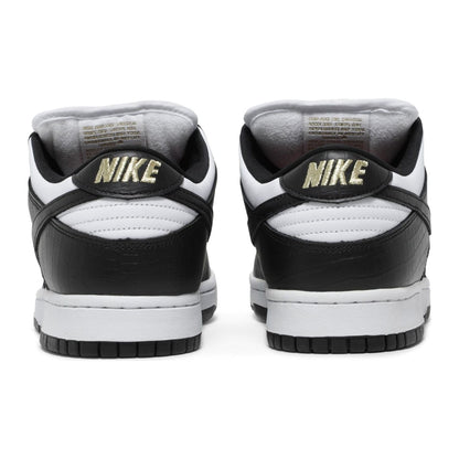 Nike SB Dunk Low Supreme Stars Black (2021)
