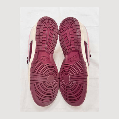 Nike Dunk Low Retro PRM Valentine's Day (2023) (Pre-Owned)