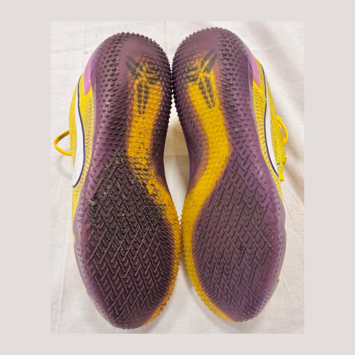 Nike Kobe NXT 360 Yellow Strike (Pre-Owned)