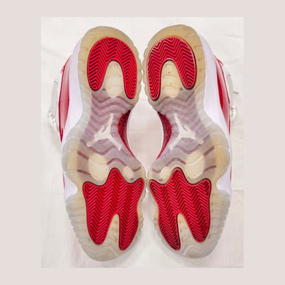 Jordan 11 Retro Cherry (2022) (Pre-Owned)