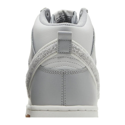 Nike Dunk High University Chenille Swoosh Light Smoke Grey