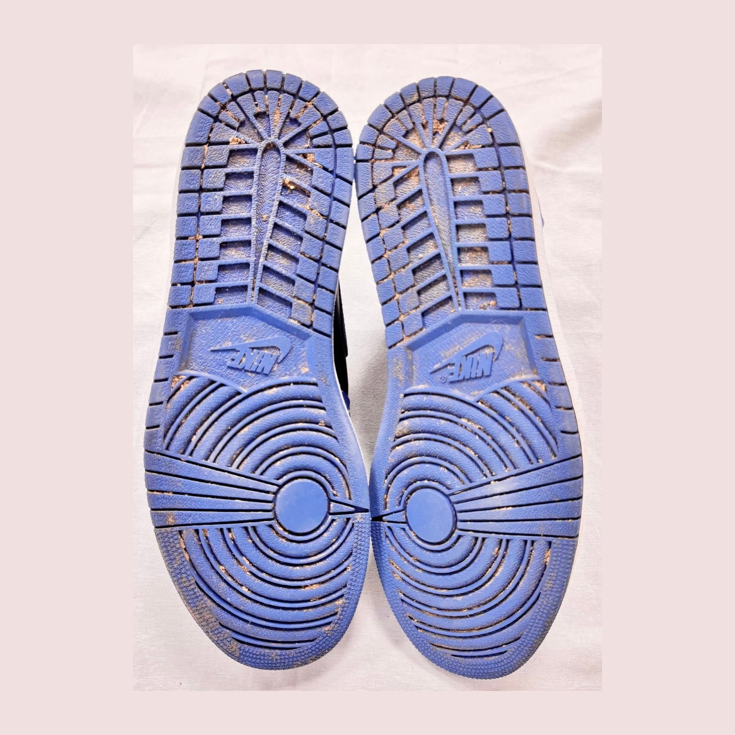 Jordan 1 Retro High OG Dark Marina Blue (Pre-Owned)