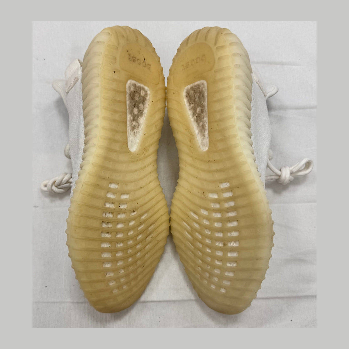 adidas Yeezy Boost 350 V2 Cream  (Pre-Owned)