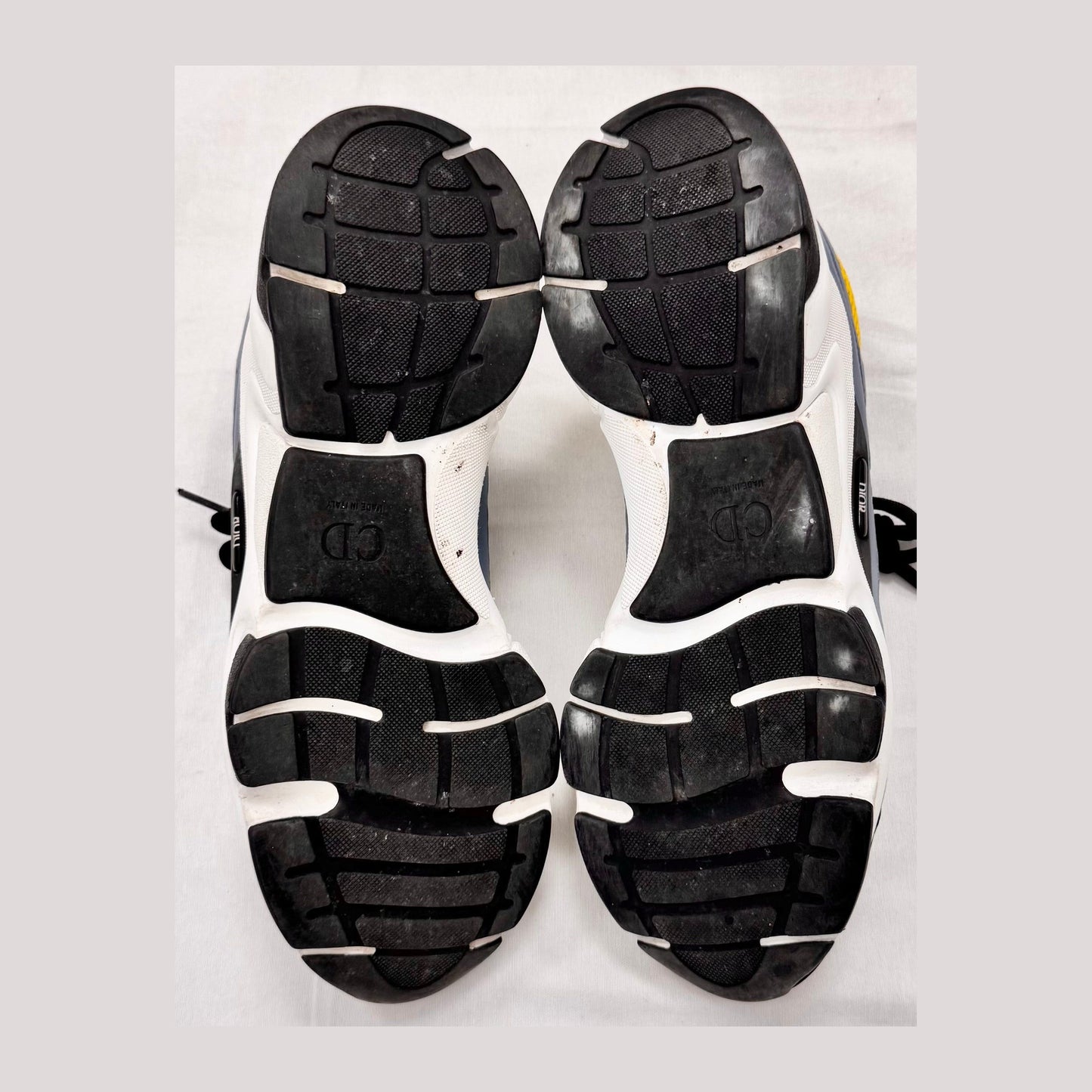 Dior B22 'White Yellow'  (Pre-Owned)