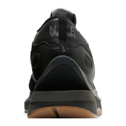 Nike Vaporwaffle Sacai Negro Goma