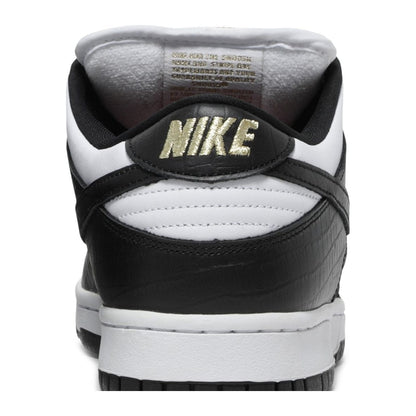 Nike SB Dunk Low Supreme Stars Black (2021)