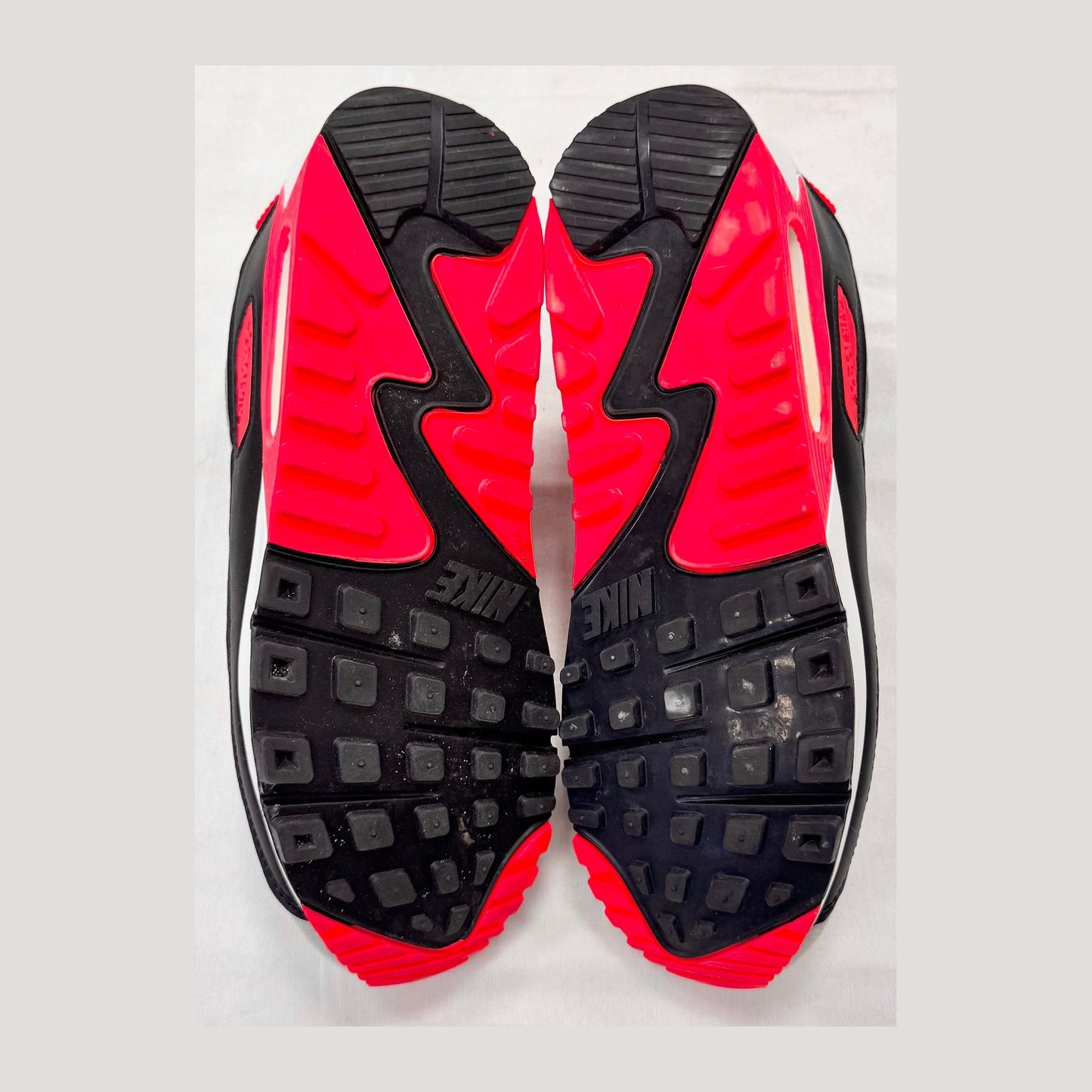 Nike Air Max 90 Infrared (2020) (Pre-Owned)