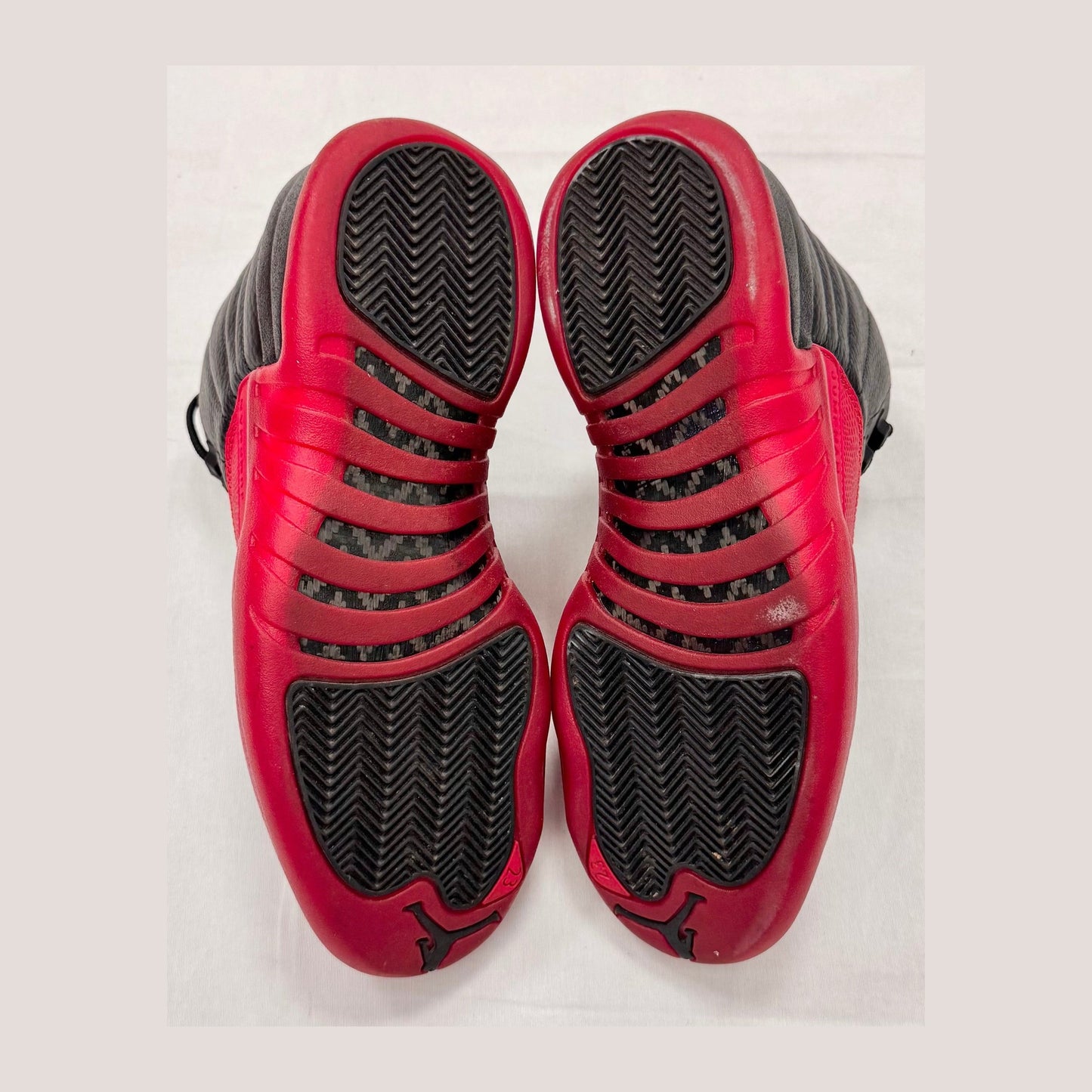 Jordan 12 Retro Flu Game (2025) (Pre-Owned)