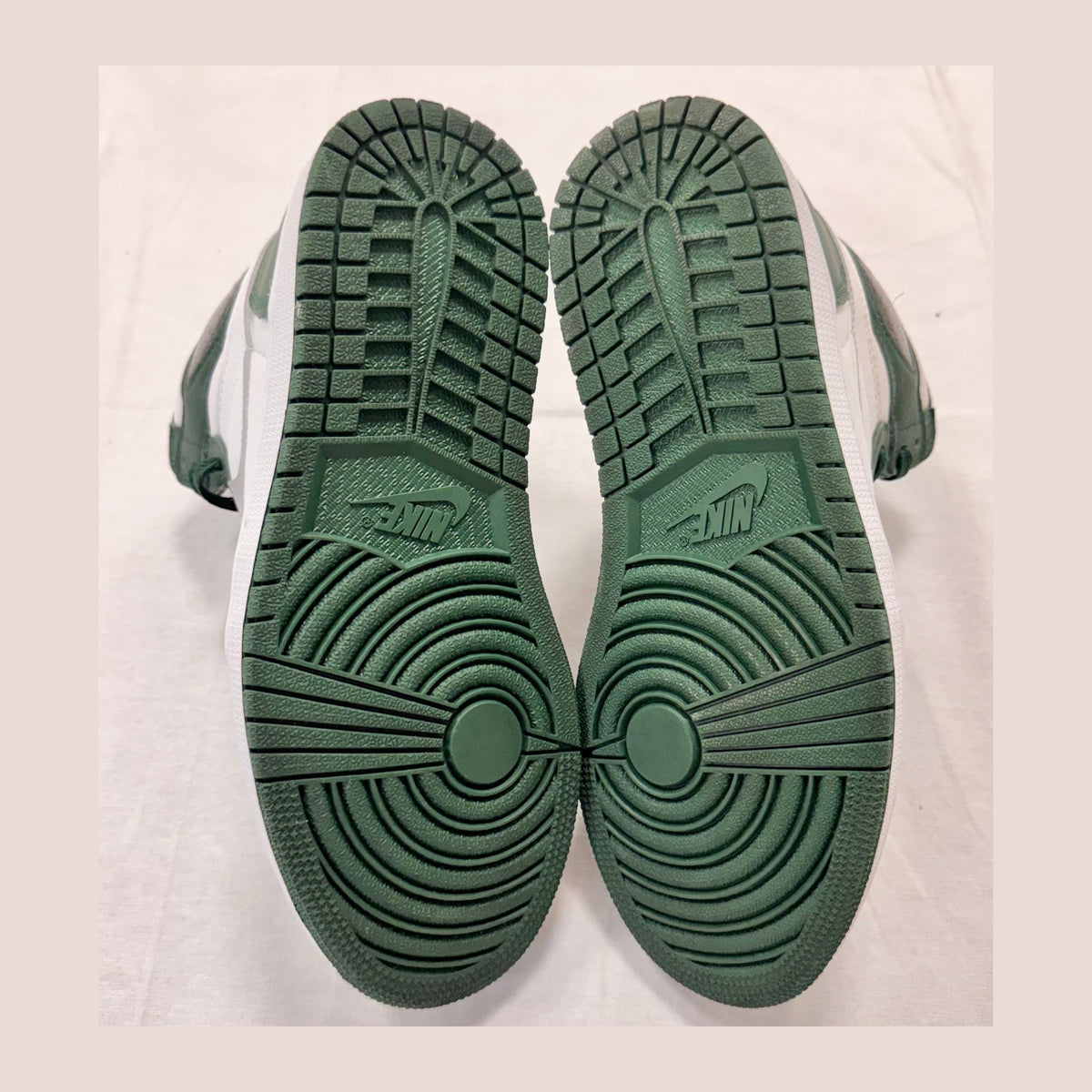 Jordan 1 Retro High OG Gorge Green (Pre-Owned)