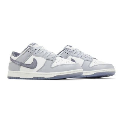 Nike Dunk Low SE Carbono claro