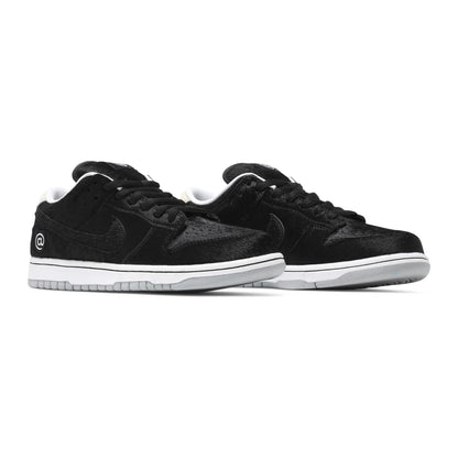 Juguete Nike SB Dunk Low Medicom (2020)