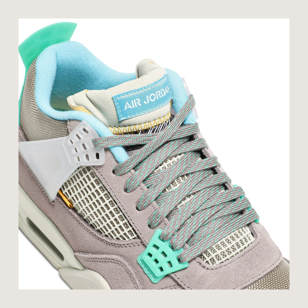 Jordan 4 Retro SP 30.º aniversario Union Taupe Haze