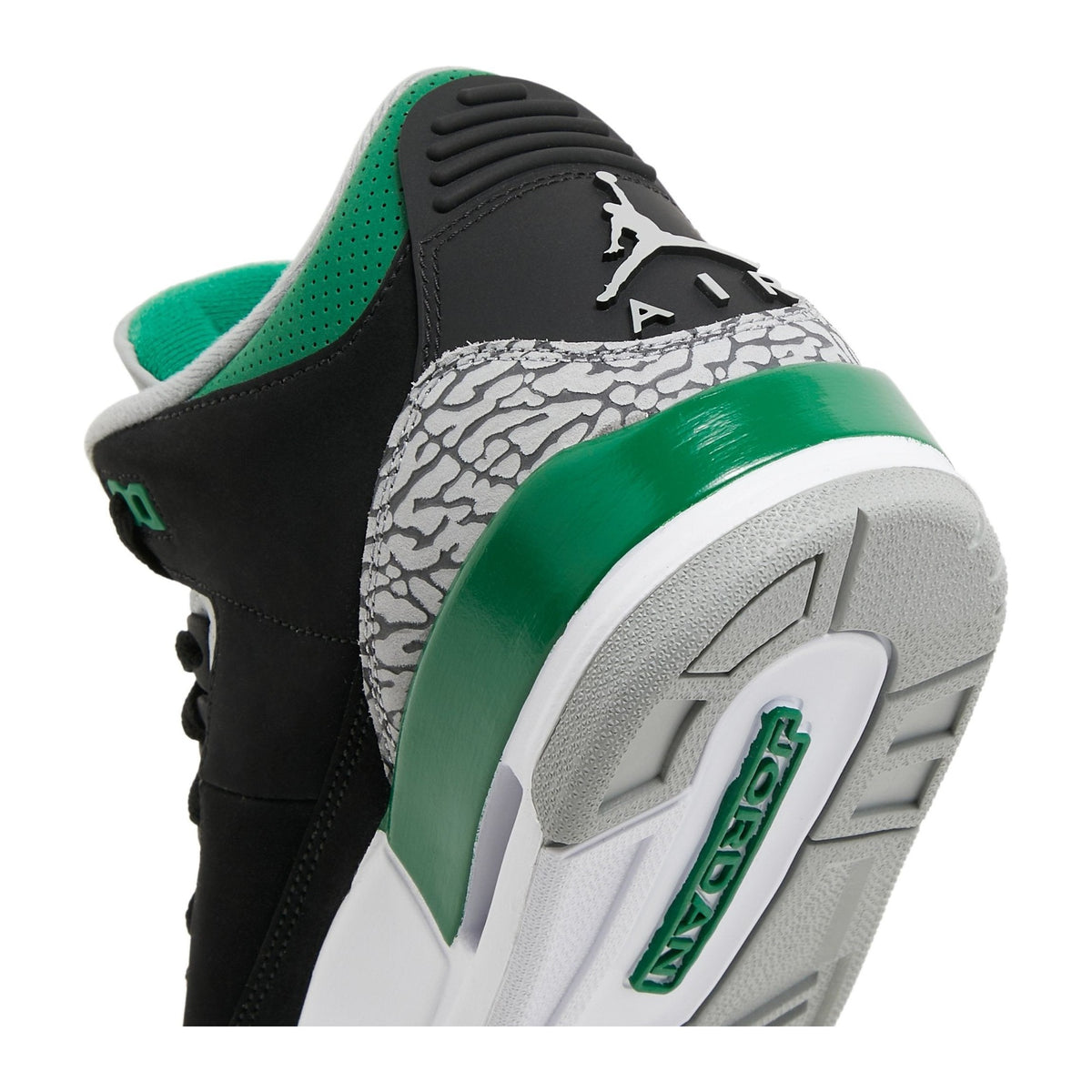 Jordan 3 Retro Verde Pino