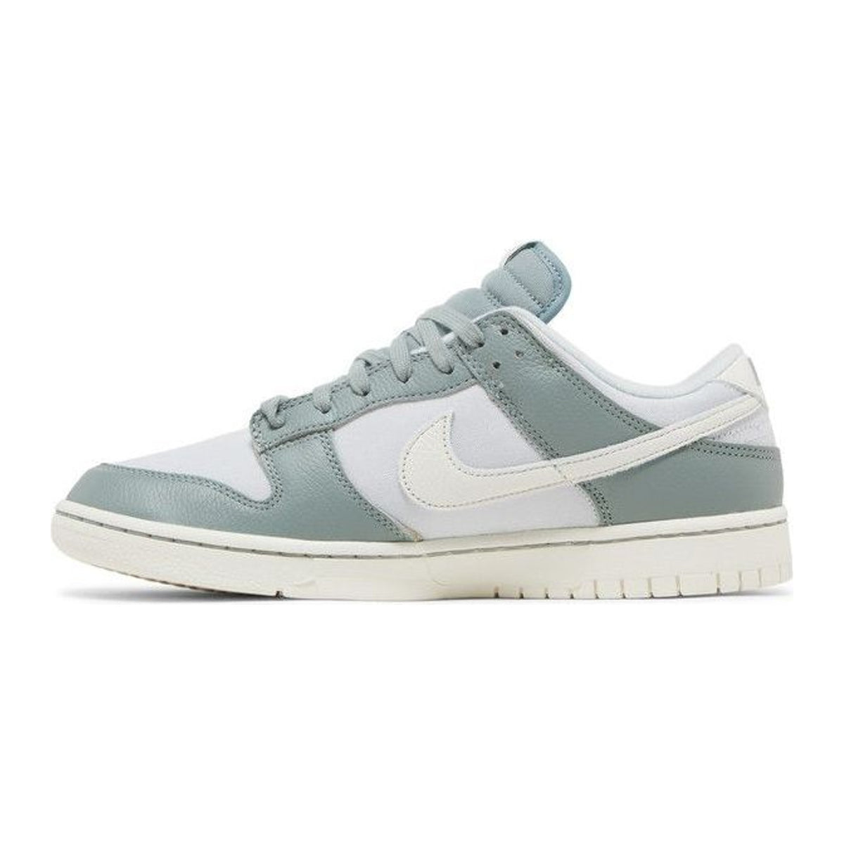 Nike Dunk Low Mica Green