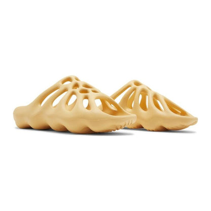 adidas Yeezy 450 Slide Cream