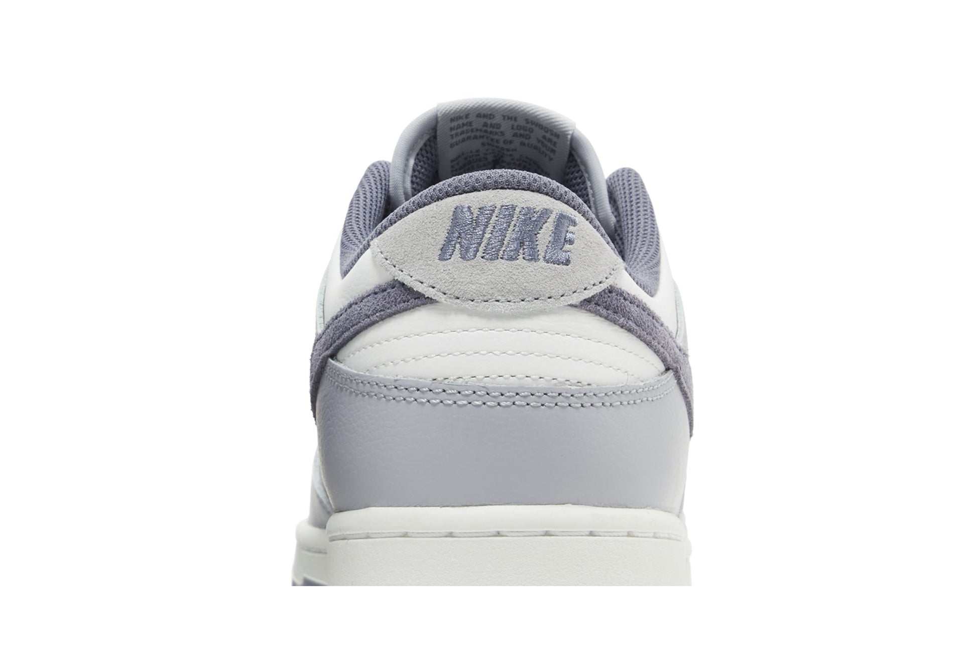 Nike Dunk Low SE Light Carbon - FJ4188-100